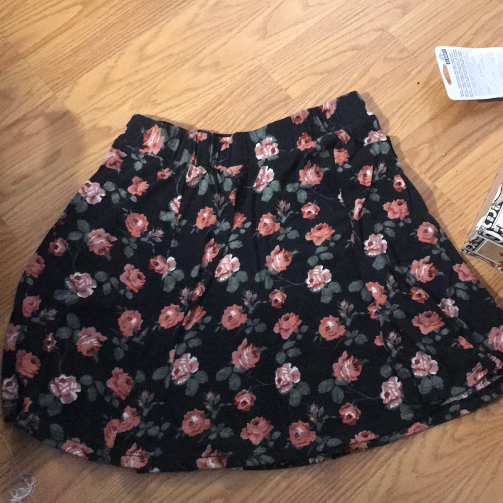 floral skirt